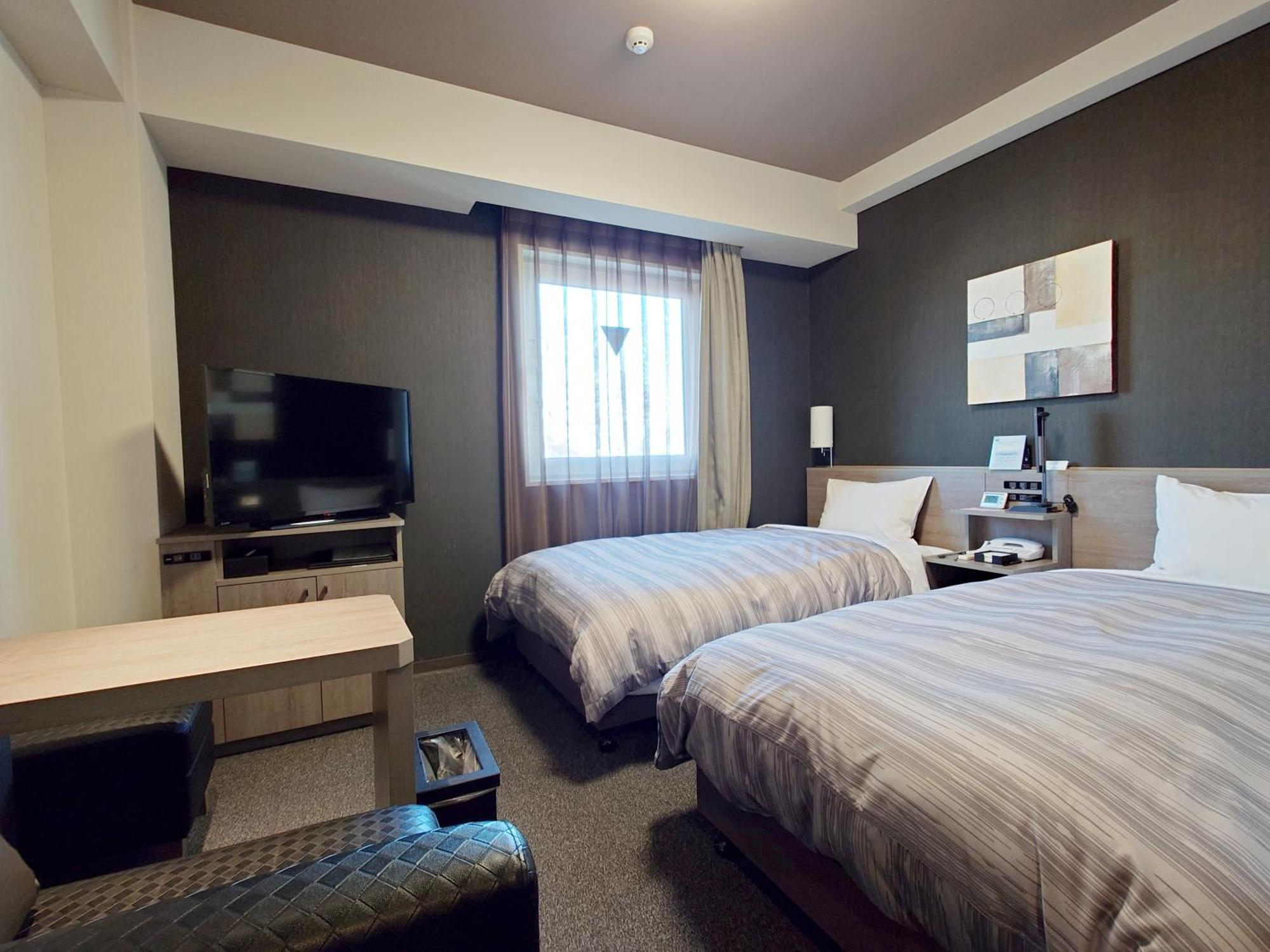 Hotel Route-Inn Koga Ekimae Екстериор снимка