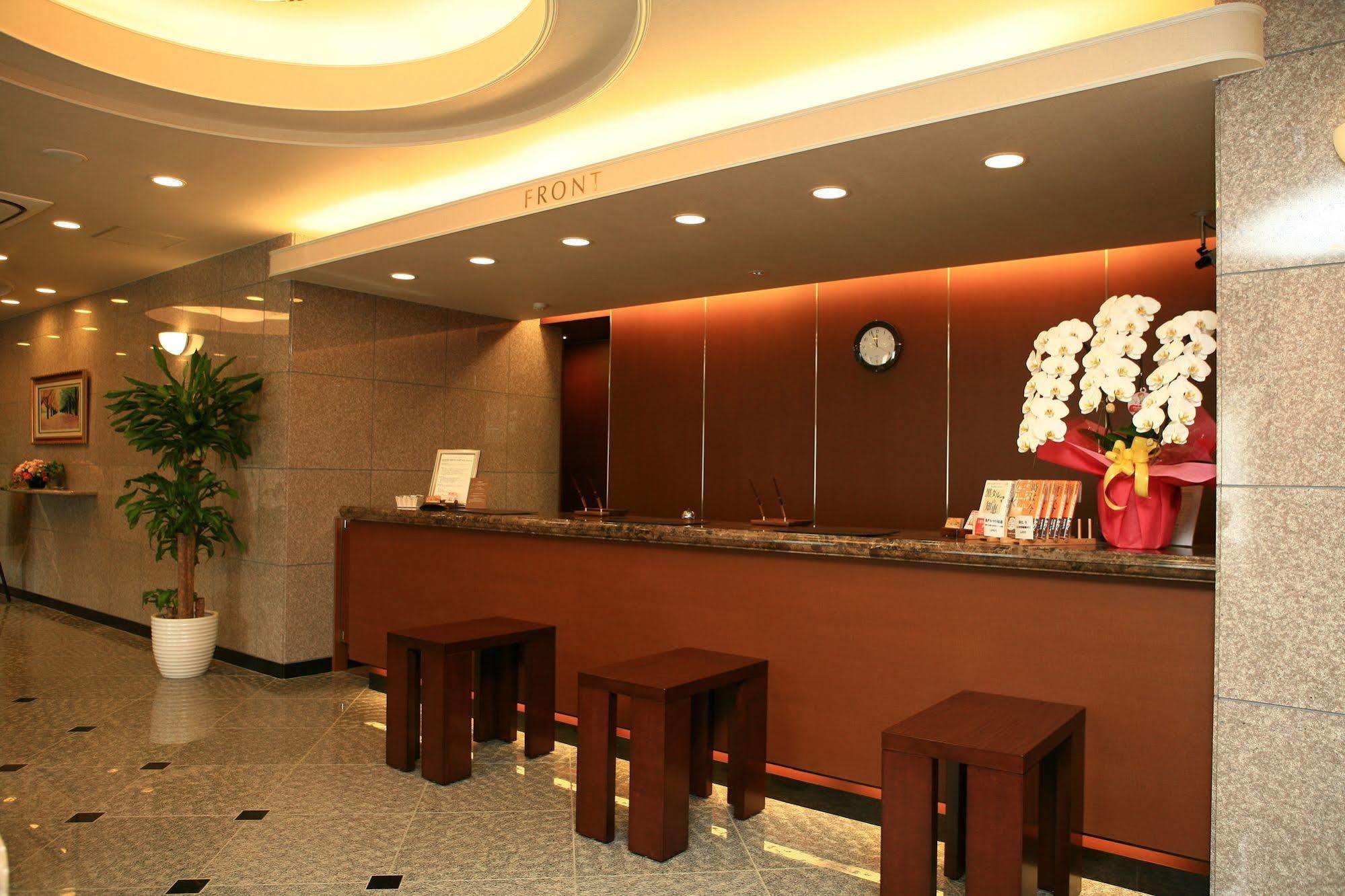 Hotel Route-Inn Koga Ekimae Екстериор снимка